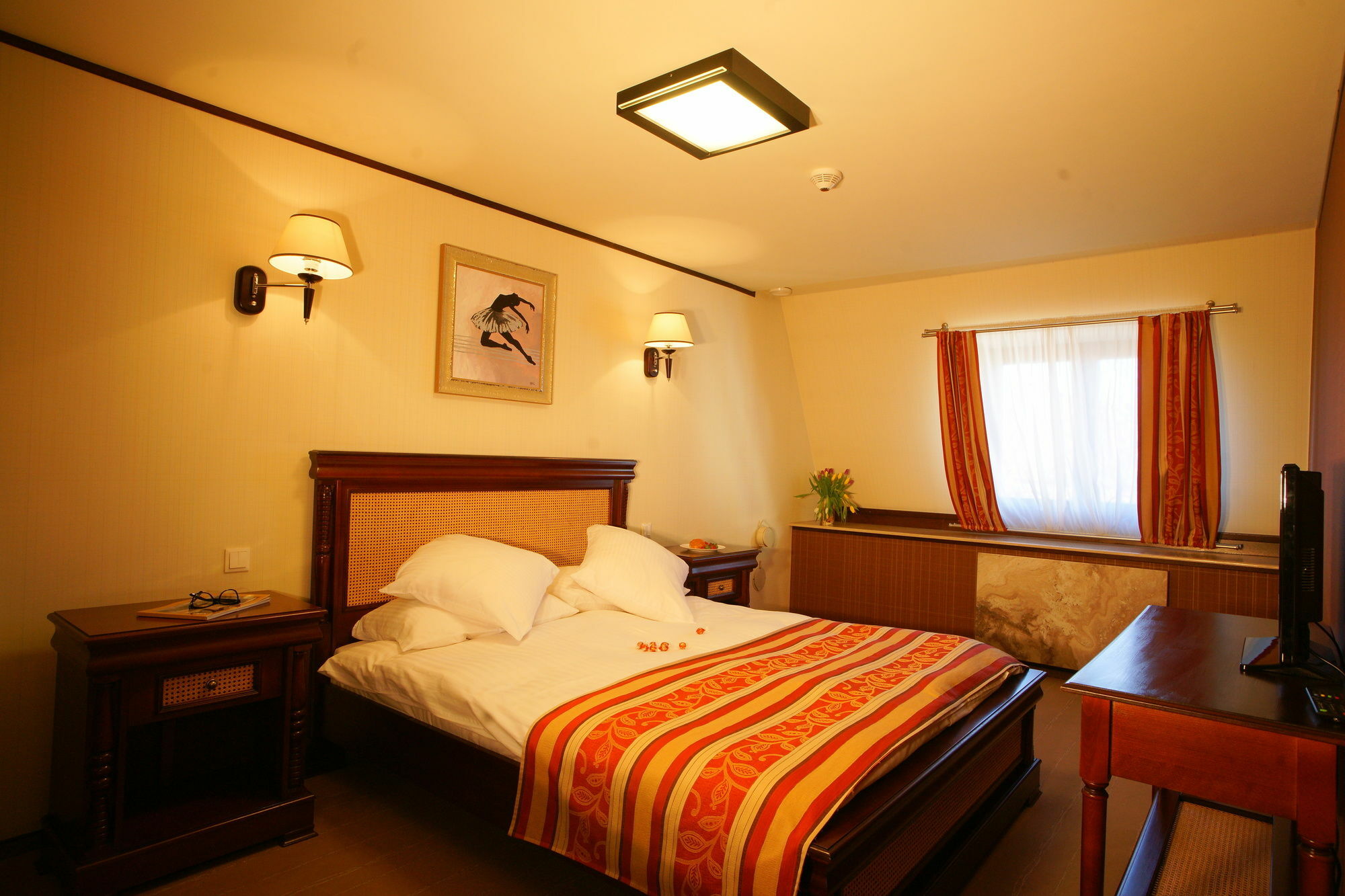 Levoslav House Hotel 4*